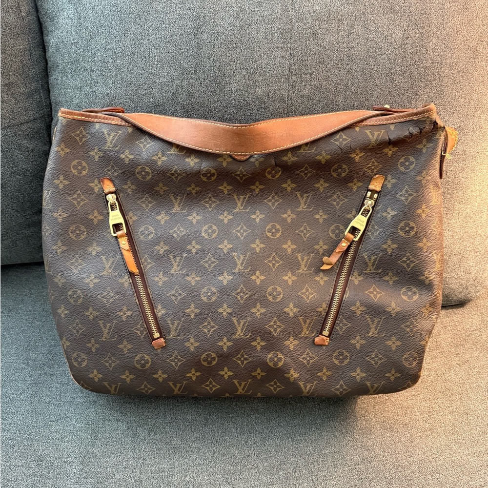 Authentic Louis Vuitton Brown Monogram Shoulder Bag - Picture 7 of 16